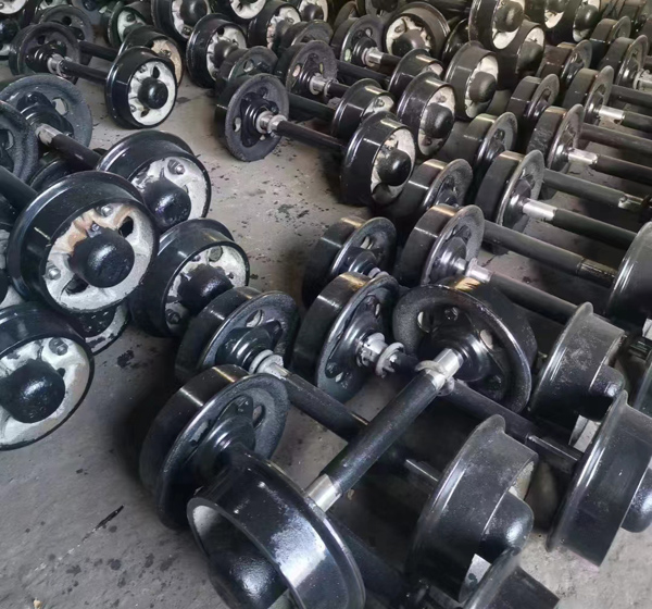 礦車用狂車輪對(duì) 礦車用狂車輪對(duì)